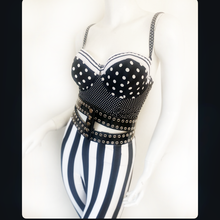 Load image into Gallery viewer, Moto Glam Grommet Corset Belt