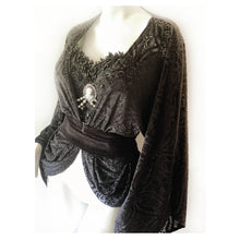 Load image into Gallery viewer, House of Ill Repute Burnout Velvet Crop Kimono