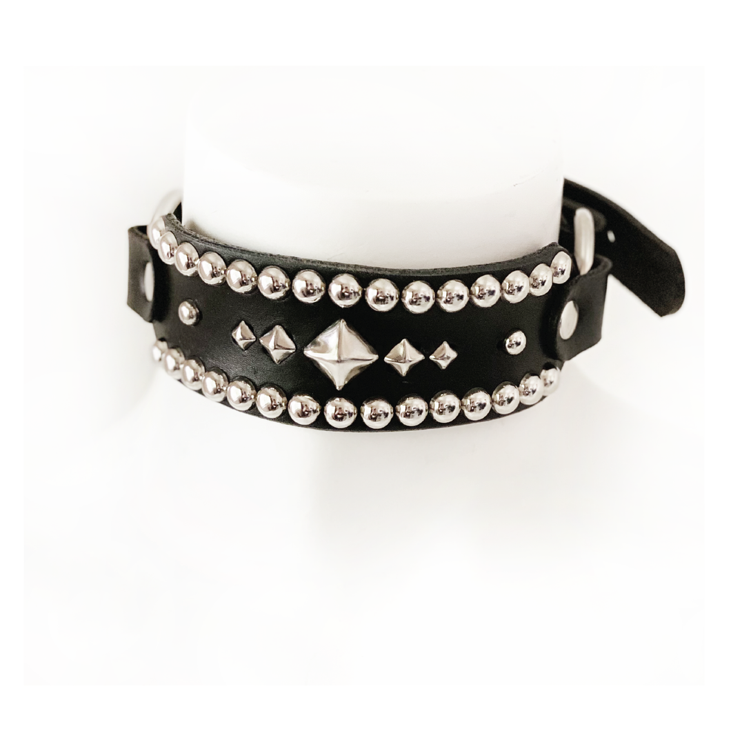 Luna Studded Choker