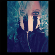 Load image into Gallery viewer, The Rockin&#39; Face Mask