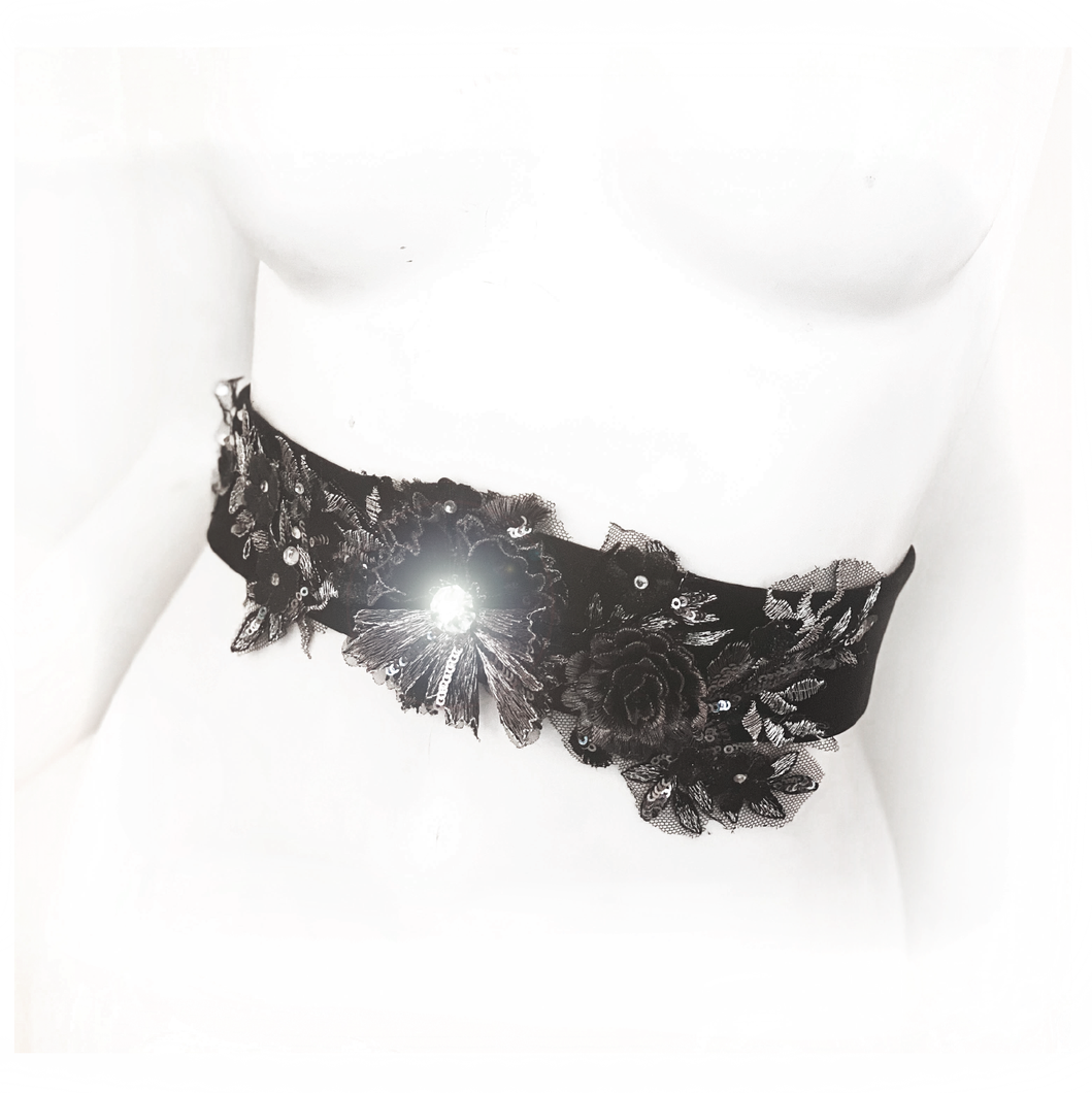 Shattered Glass Belt (with optional garters)